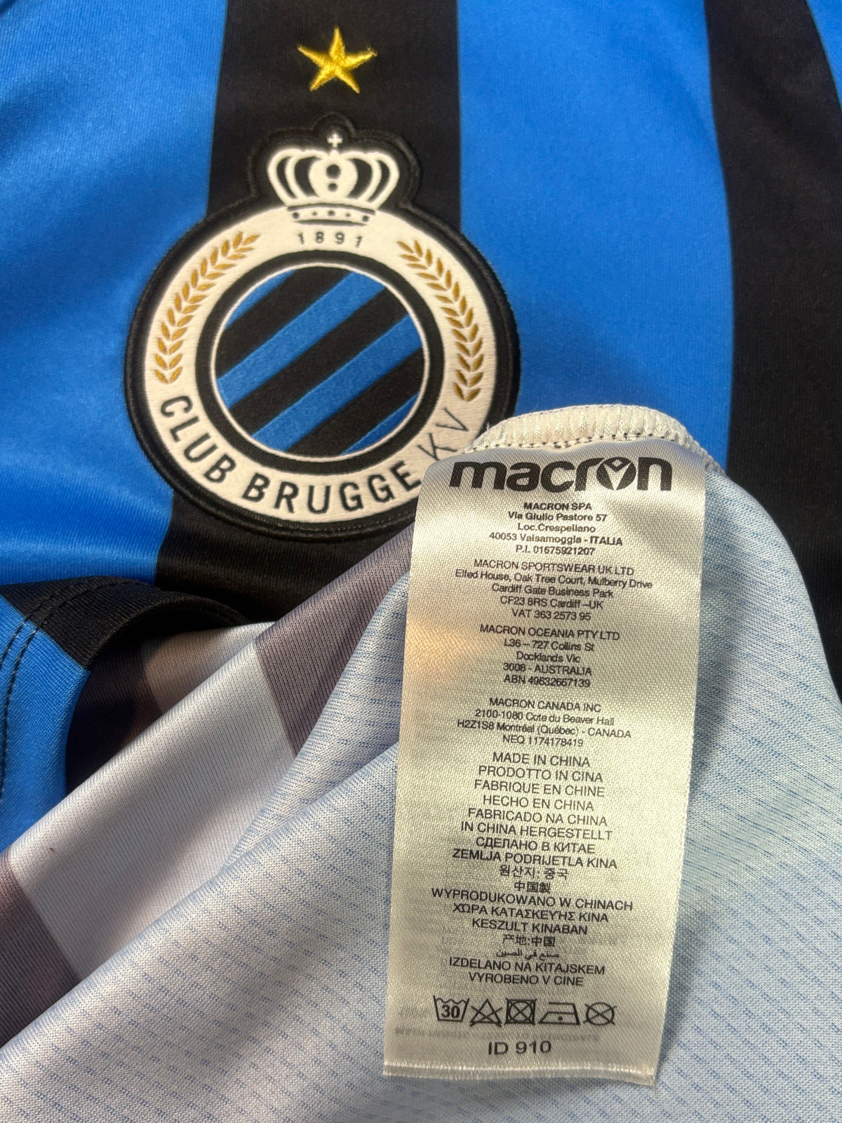Club Brugge 2022/23 Home Macron Football Shirt Small