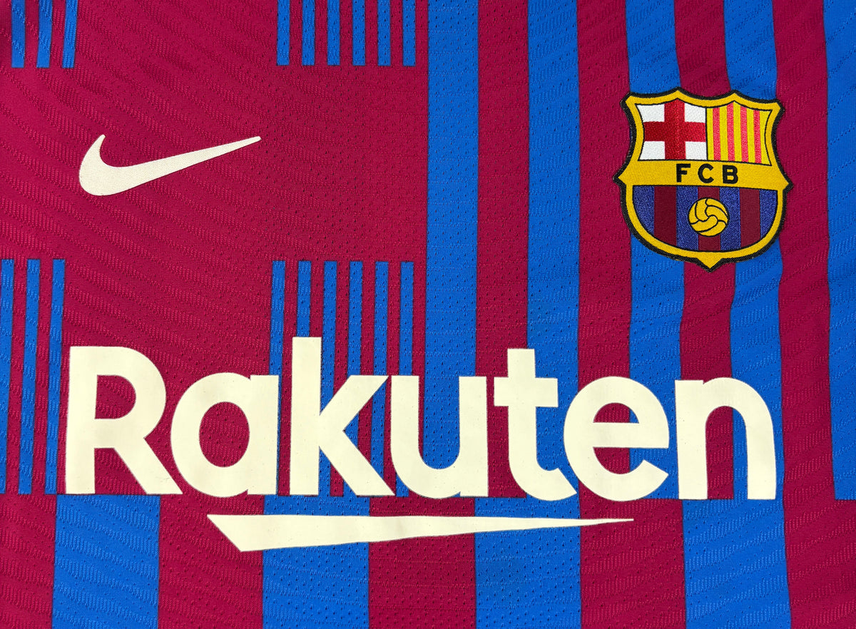 Barcelona 2021/22 Home Nike Football Shirt Medium