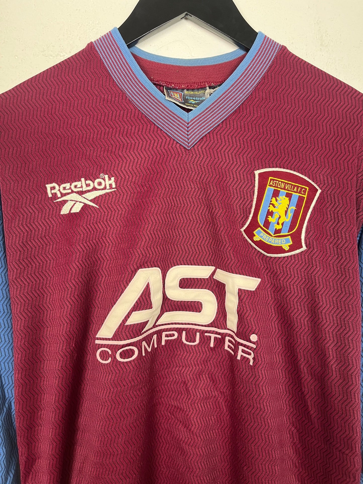Aston Villa 1997/98 Home Medium (Long Sleeve)