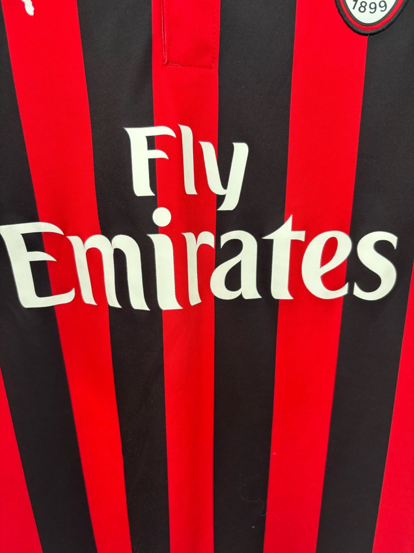 Ac Milan 2018/19 Home Large 754419