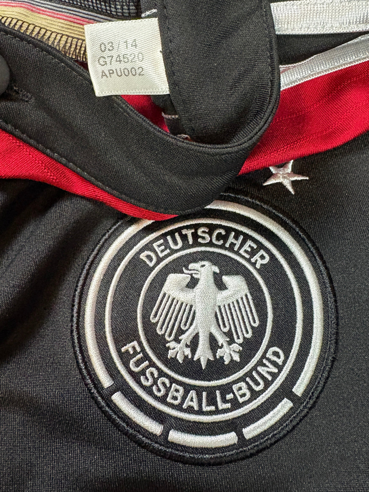 Germany 2014/15 Away Adidas Football Shirt Medium Schweinsteiger 7