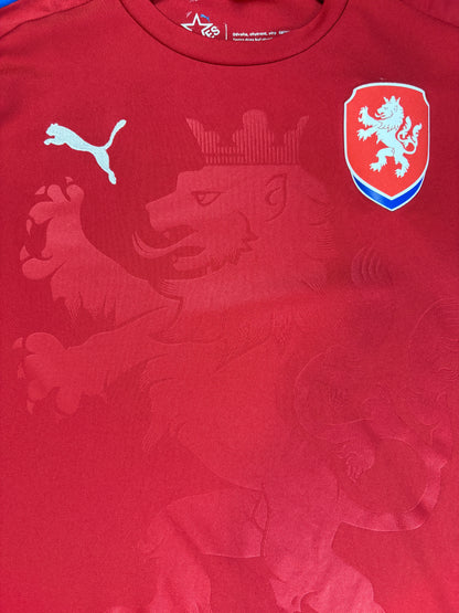 Czech Republic 2014 Home Puma Football Shirt Medium