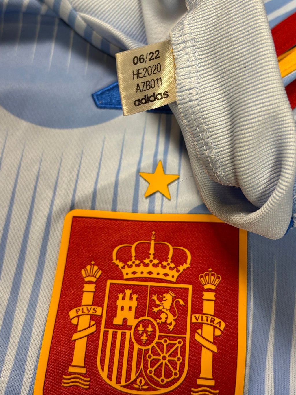 Spain 2022/23 Away Adidas Football Shirt Extra Large