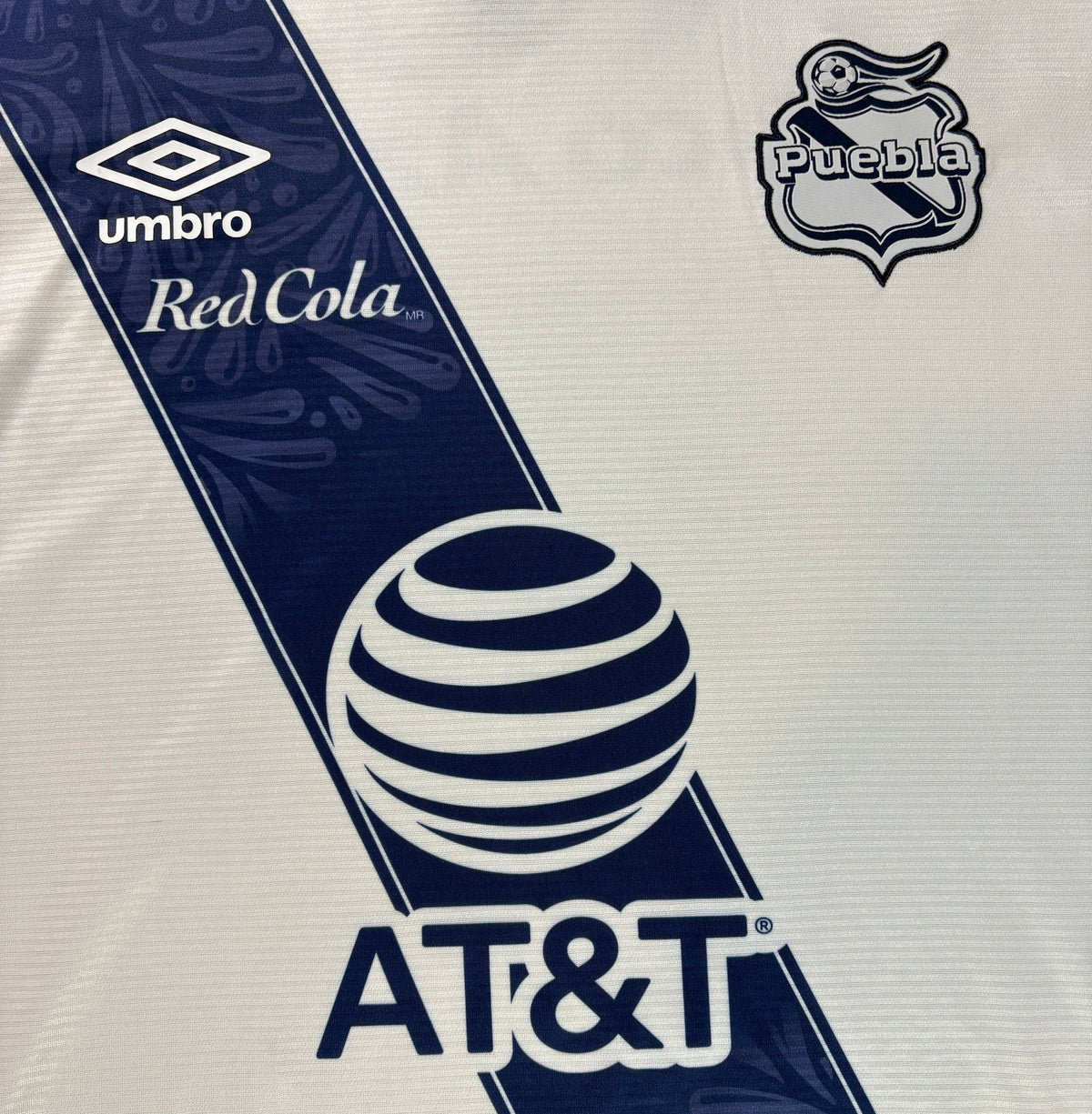 Puebla 2019/20 Home Umbro Football Shirt Extra Large