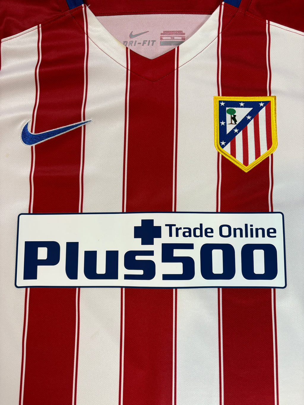 Atletico Madrid 2015/16 Home Nike Football Shirt Extra Large F. Torres 9