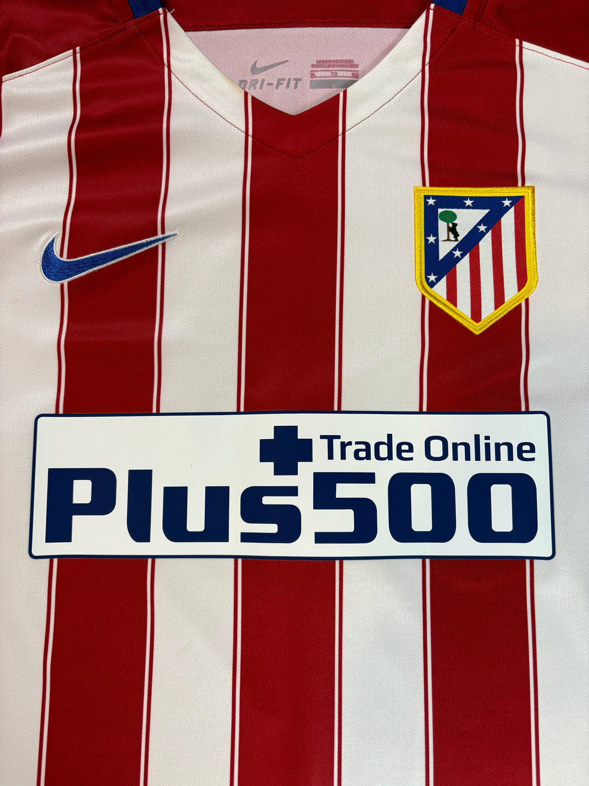 Atletico Madrid 2015/16 Home Nike Football Shirt Extra Large F. Torres 9