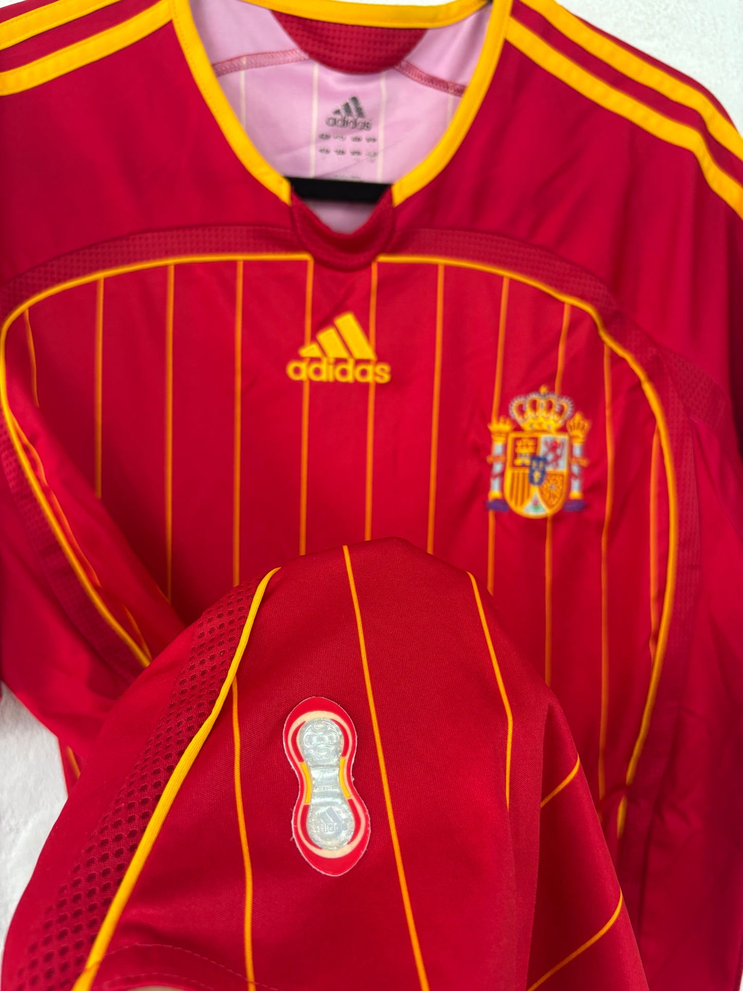 Spain 2006 Home Adidas Football Shirt Large