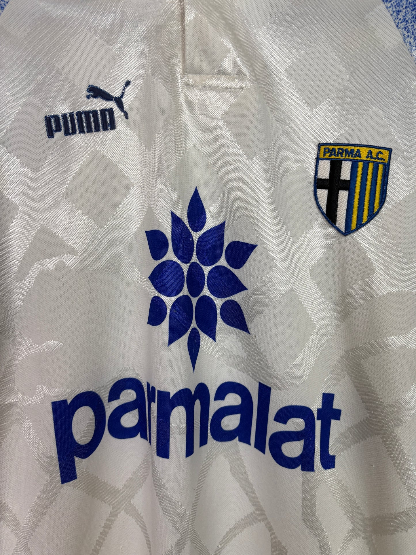 Parma 1995/97 Away Large