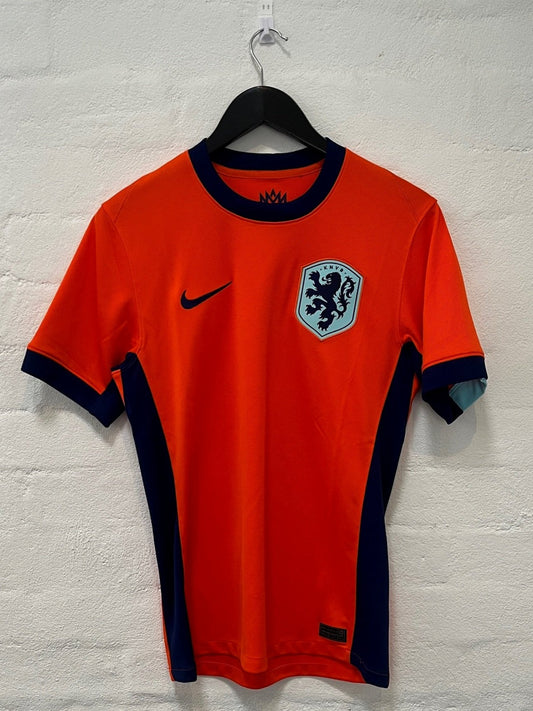 Netherlands 2022 Home Small