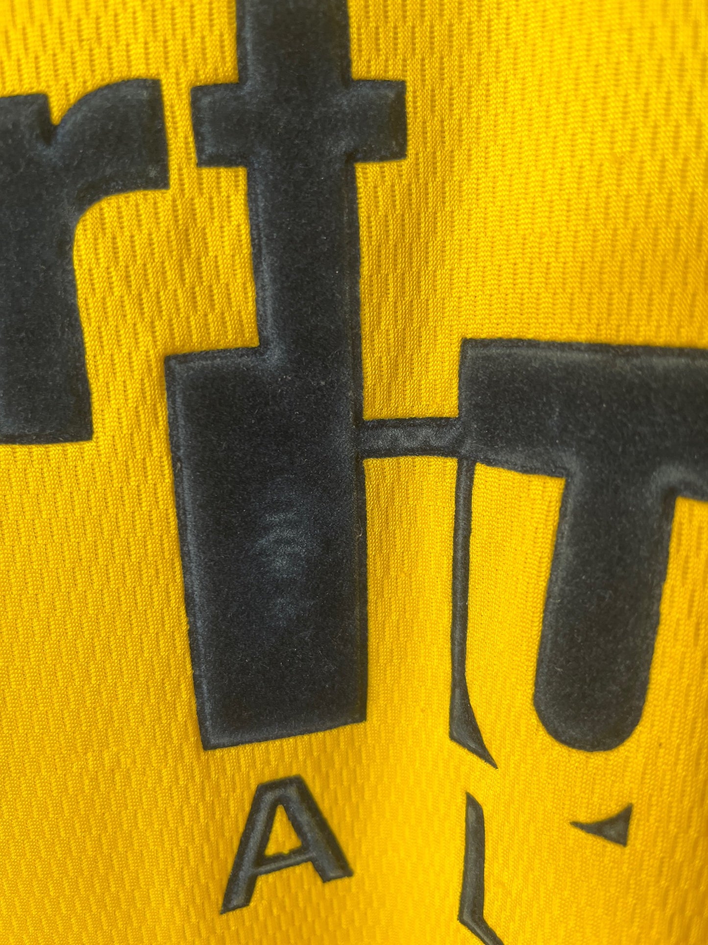 Alaves 2002/03 Away Large