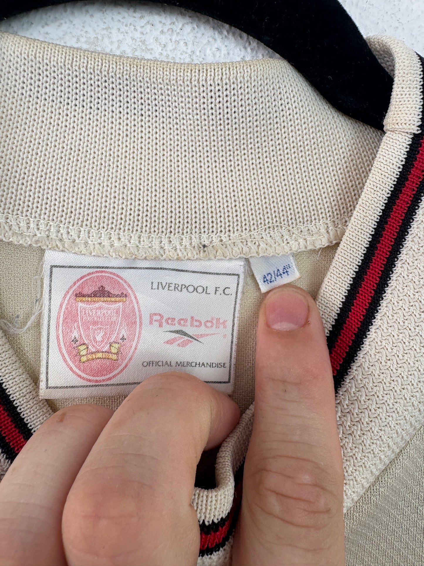 Liverpool 1996/97 Away Reebok Football Shirt L Fowler 9