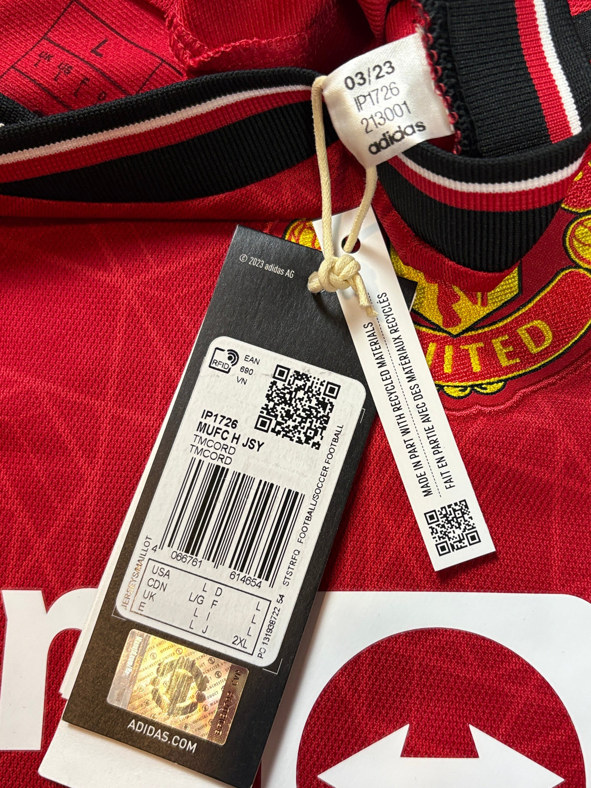 Manchester United 2023/24 Home Adidas Football Shirt Large