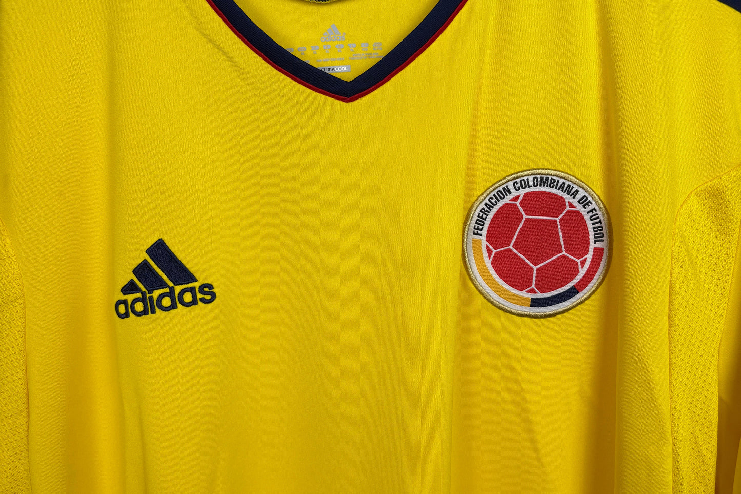 Colombia 2012 Home Extra Large