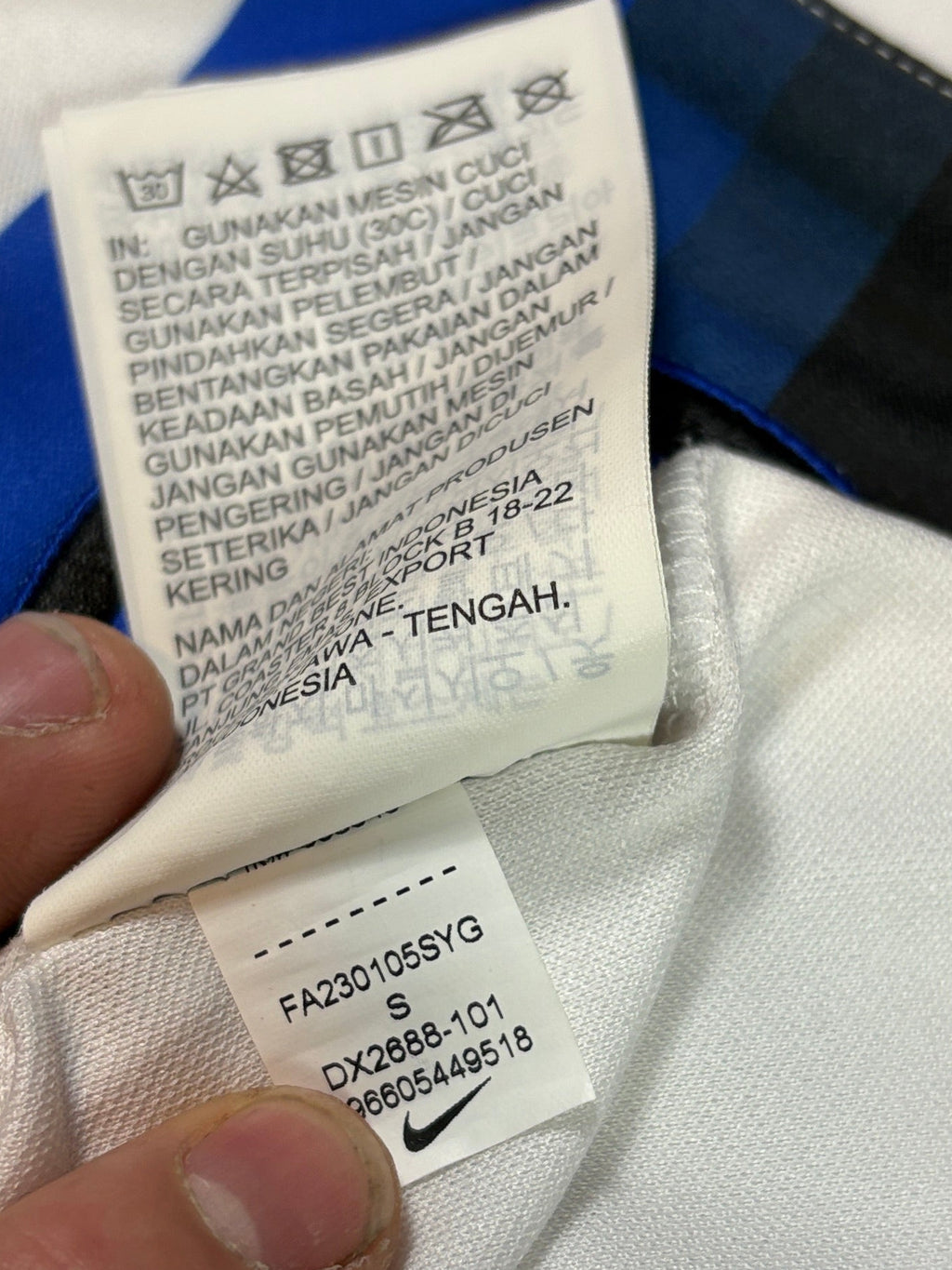 Inter Milan 2023/24 Away Nike Football Shirt Small Martinez 10