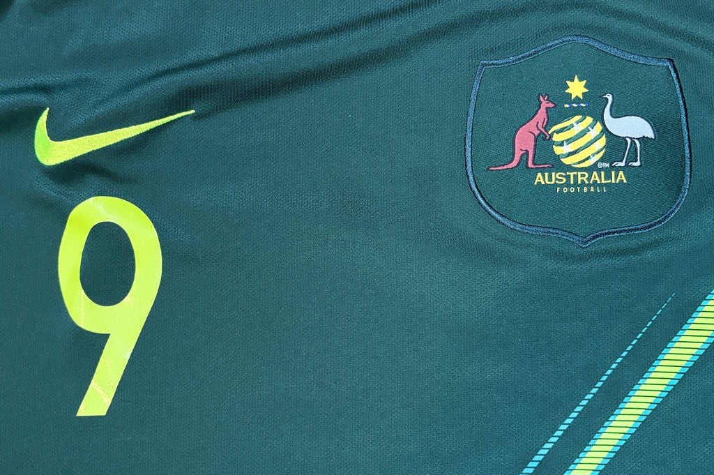 Australia 2018 Away Nike Football Shirt Medium Foord 9