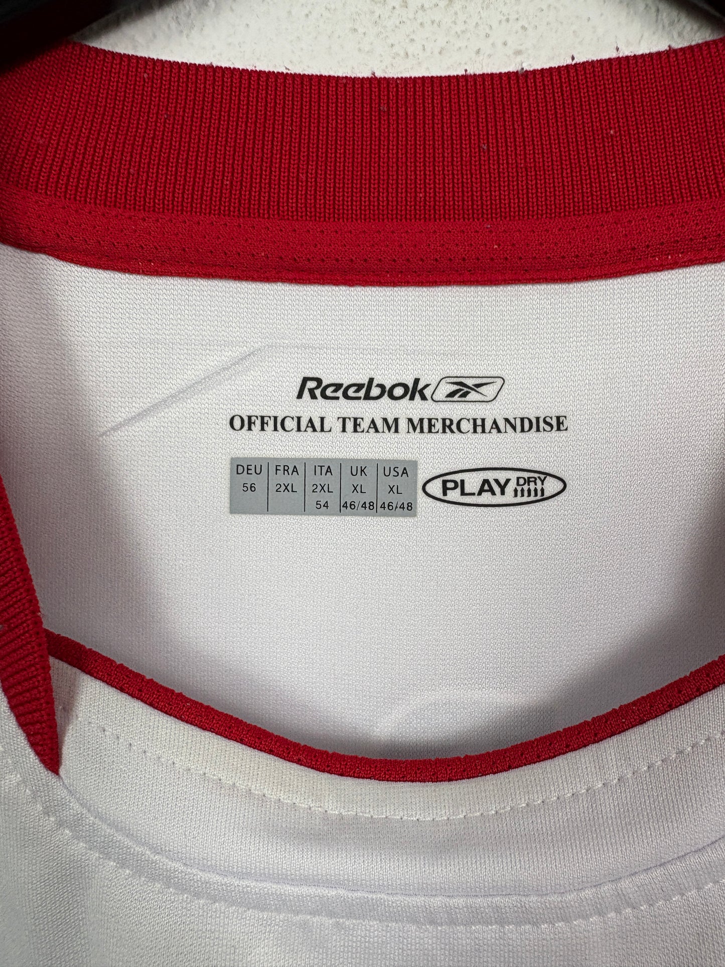 Liverpool 2005/06 Away Reebok Football Shirt XL Gerrard 8