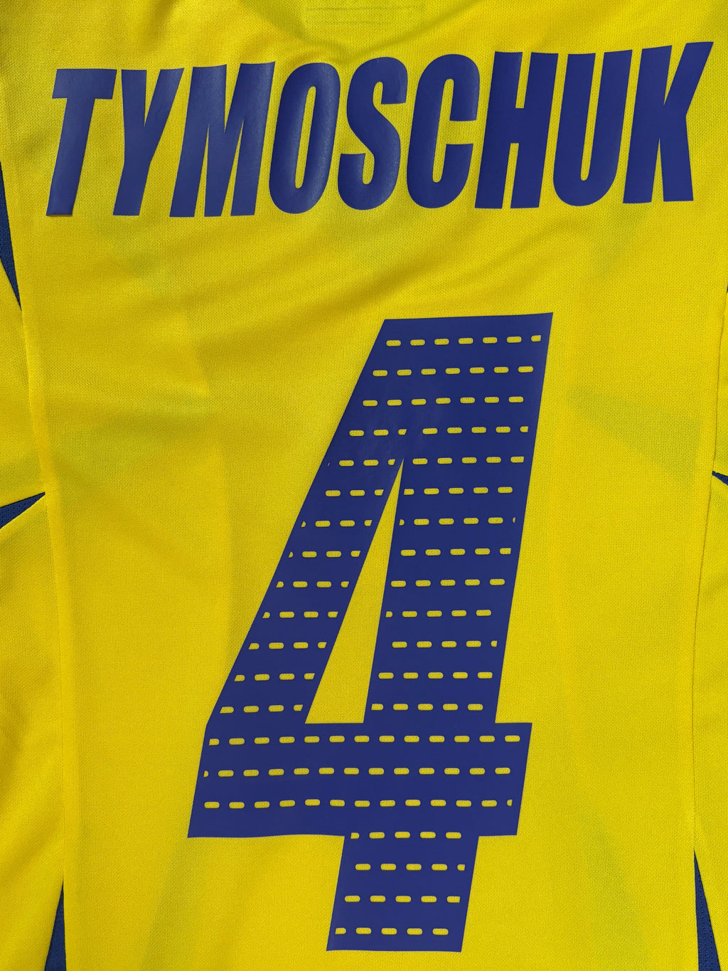 Ukraine 2006 Home Lotto Football Shirt Large Tymoschuk 4