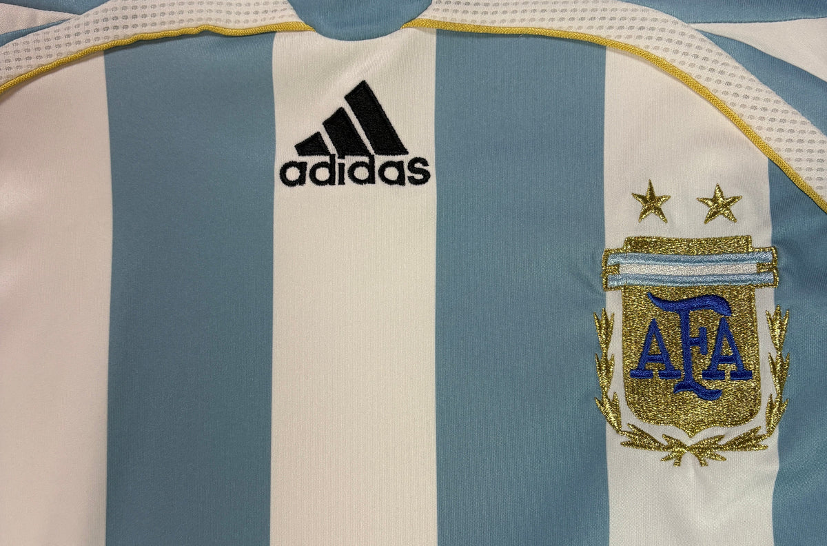 Argentina 2006 Home Adidas Football Shirt Medium