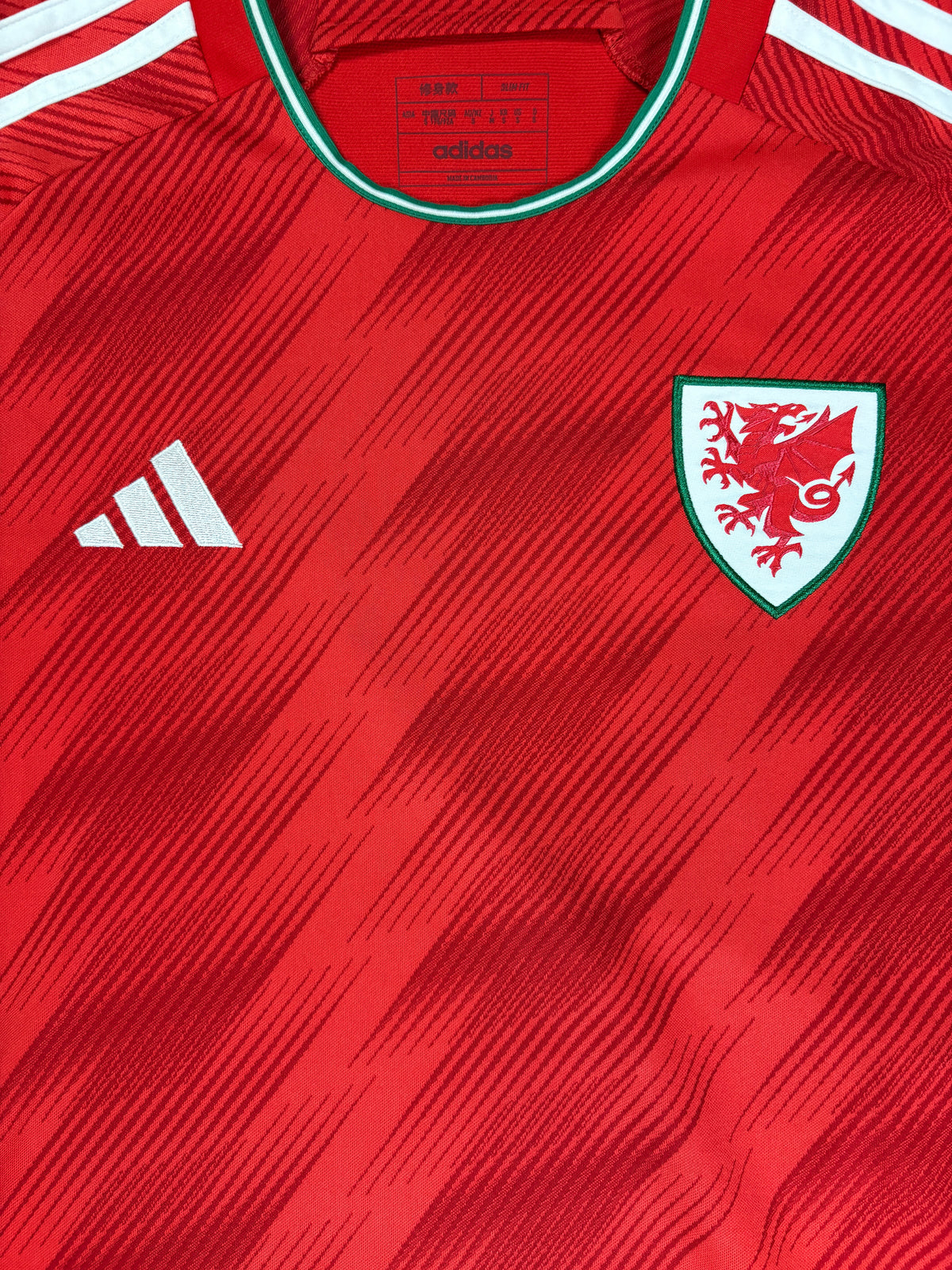 Wales 2022 Home Adidas Football Shirt Small
