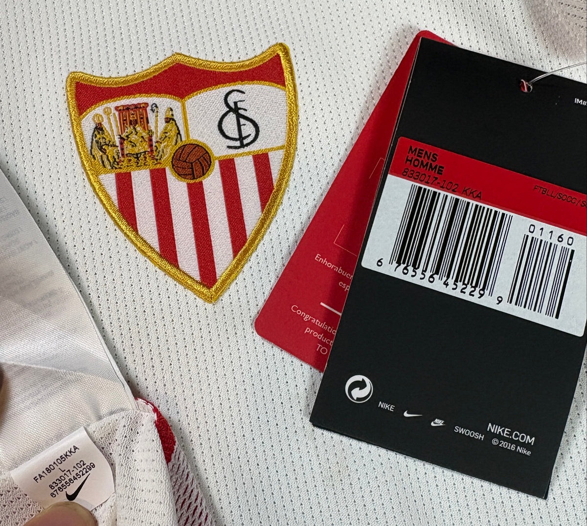 Sevilla 2018/19 Home Nike Football Shirt Large