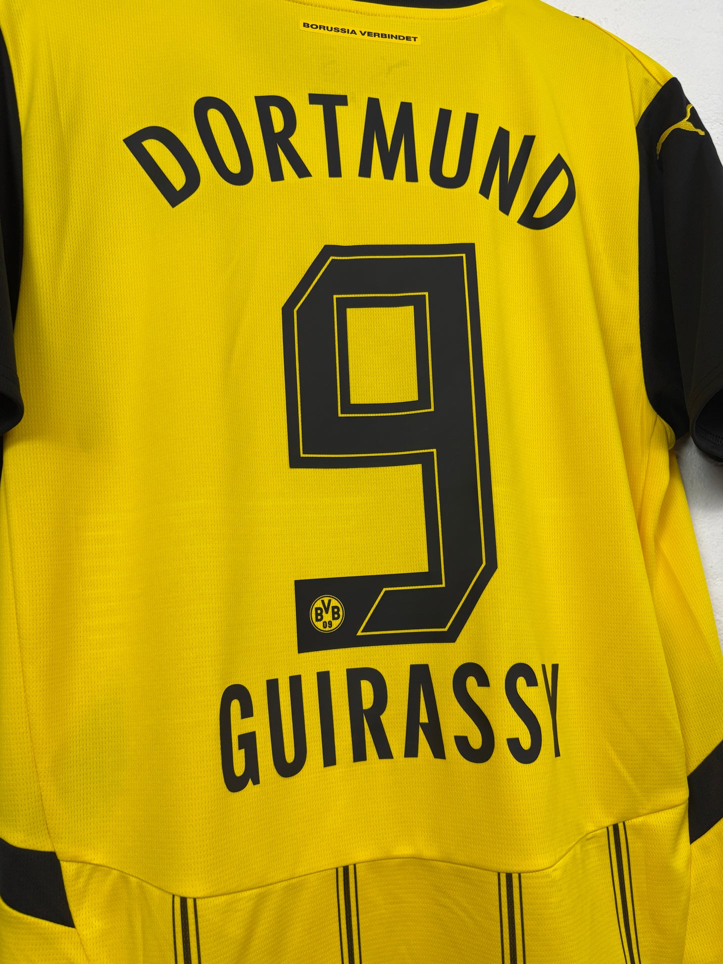 Dortmund 2024/25 Home Puma Football Shirt L Guirassy 9