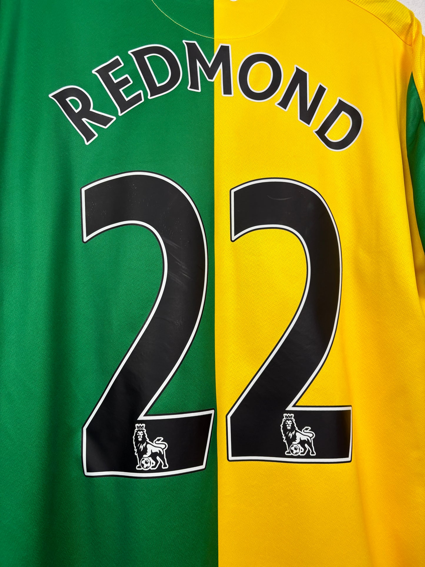 Norwich 2015/16 Home Errea Football Shirt XL Redmond 22