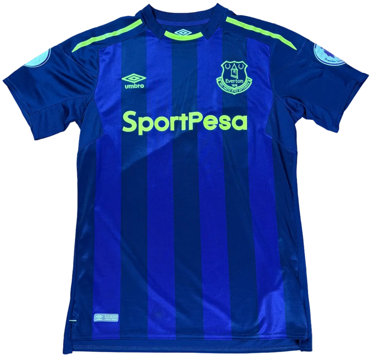 Everton 2017/18 Third Umbro Football Shirt Medium