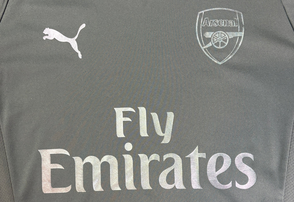 Arsenal 2017/18 Training Puma Football Shirt Medium