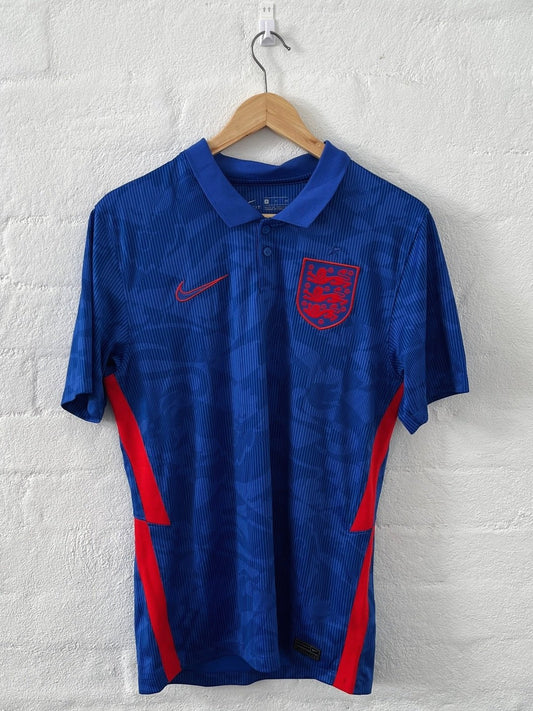 England 2020/22 Away Small