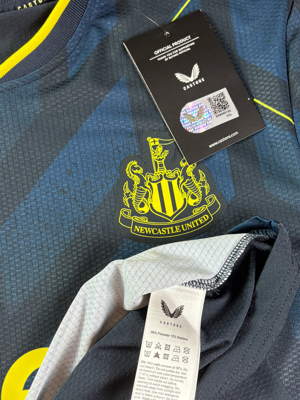 Newcastle United 2023/24 Third Castore	Football Shirt	Medium