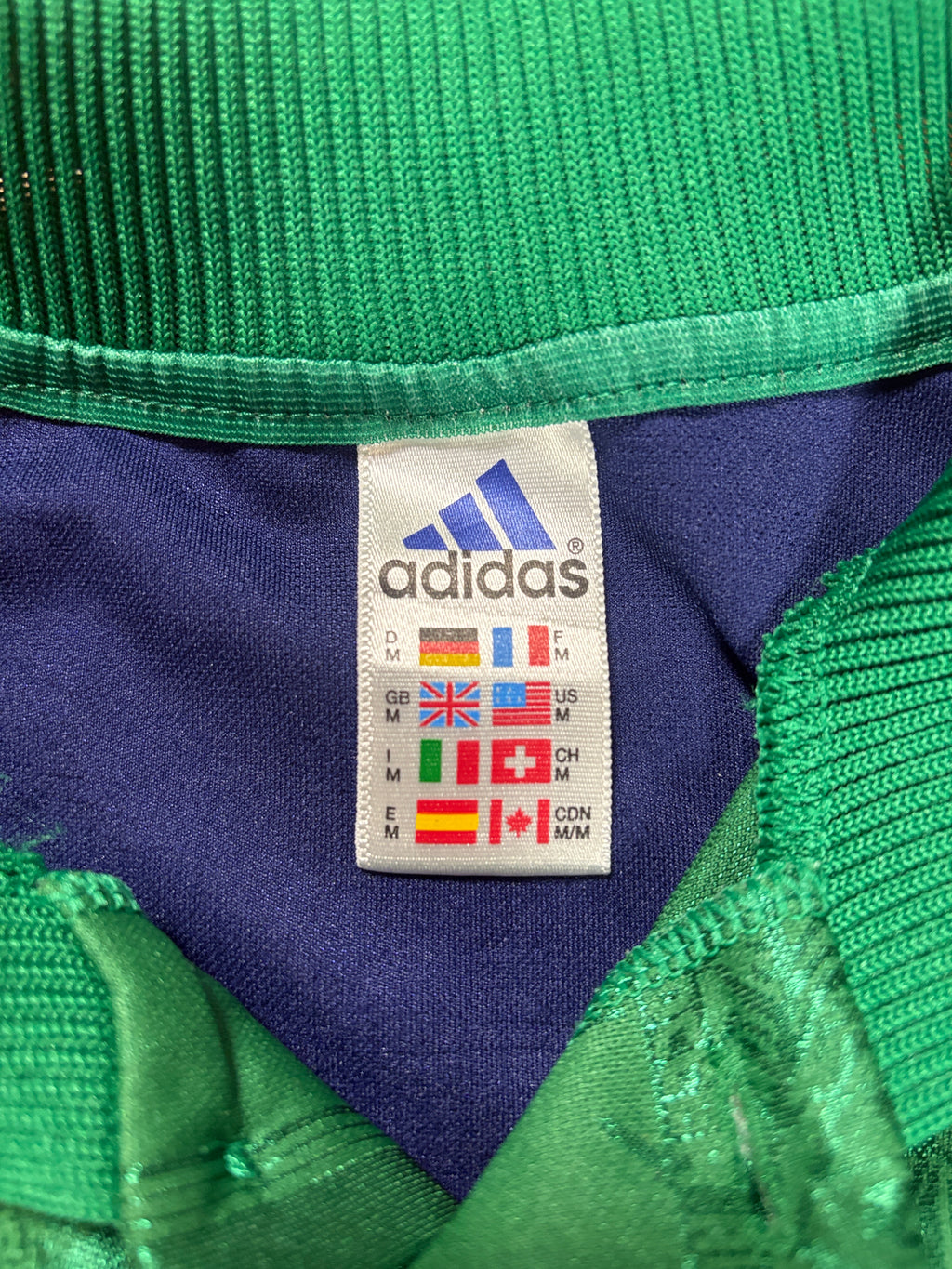 Australia 1998 Away Adidas Football Shirt Medium
