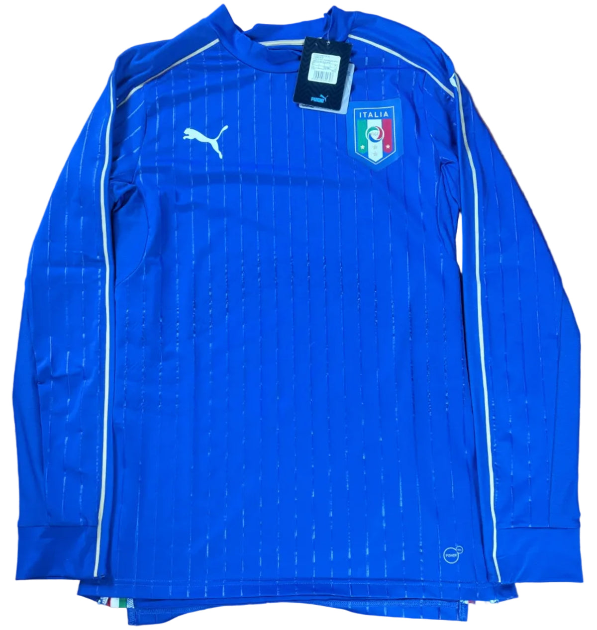 Italy 2016/17 Home Puma Football Shirt Large (Slim Fit)