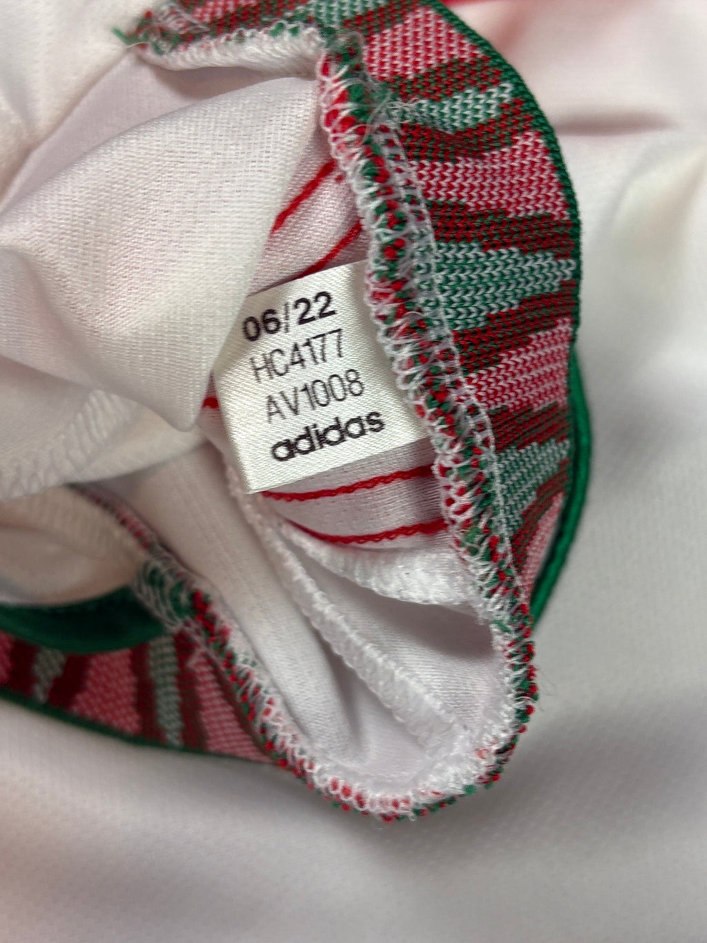 Wales 2022 Away Adidas Football Shirt Small