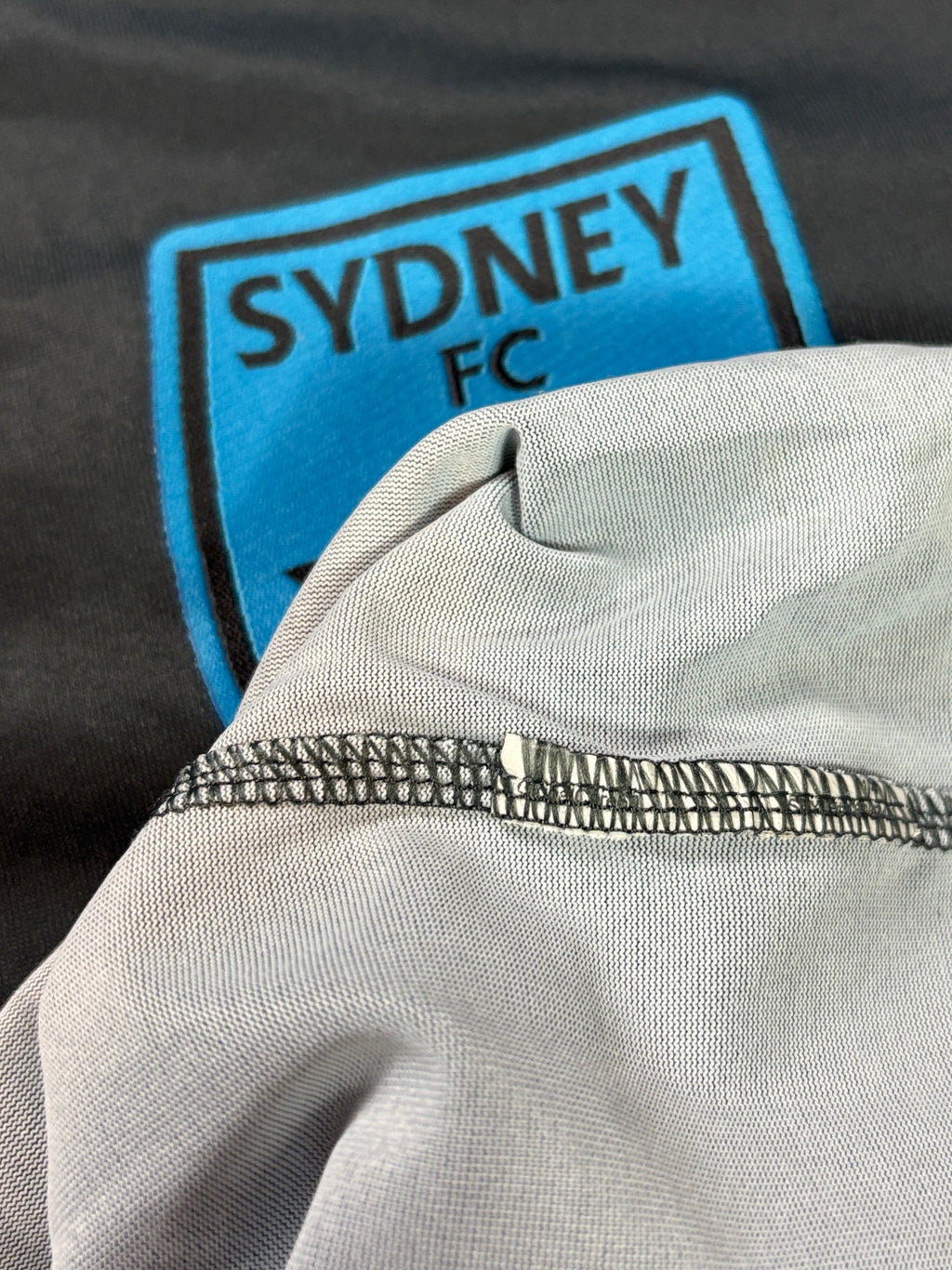 Sydney Fc 2019/20 Third Under Armour Football Shirt Medium