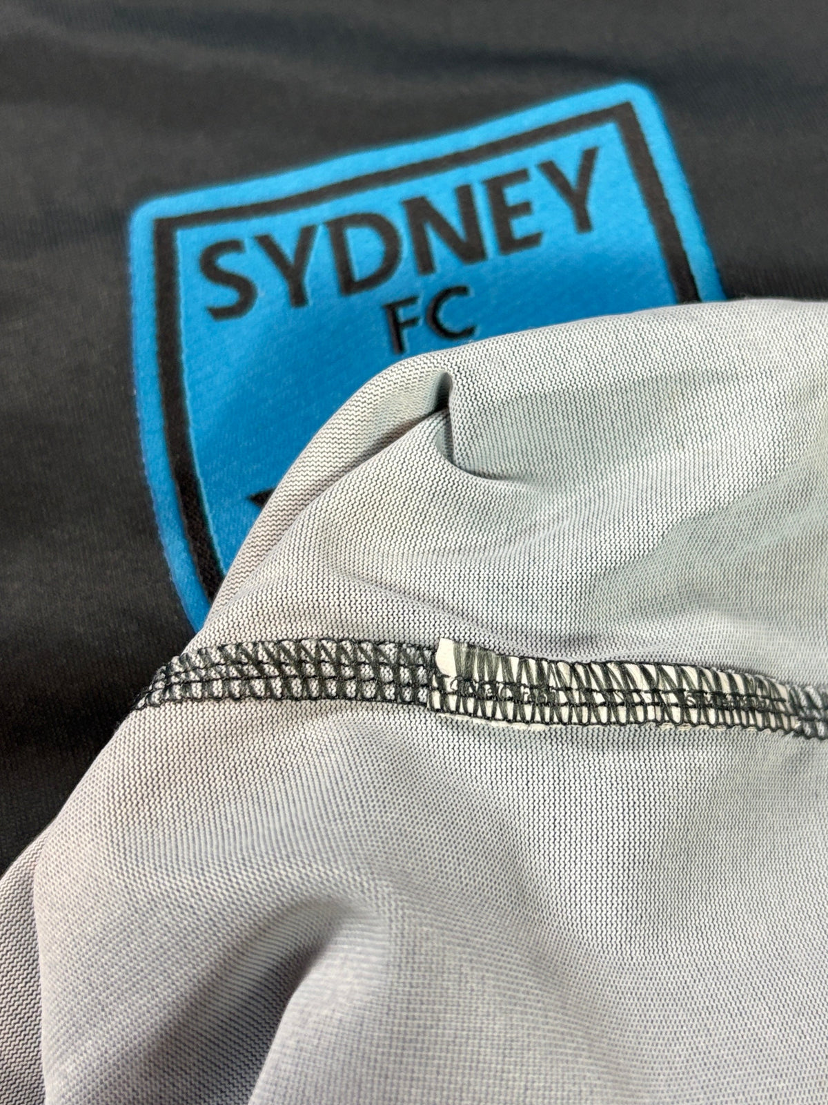 Sydney Fc 2019/20 Third Under Armour Football Shirt Medium