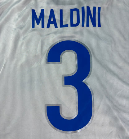 Italy	1998 Away Nike Football Shirt Large Maldini 3
