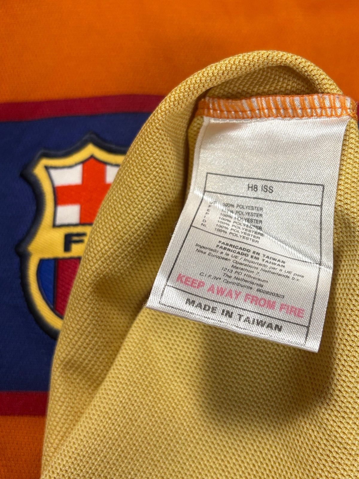 Barcelona 1998/00 Away Nike Football Shirt Large