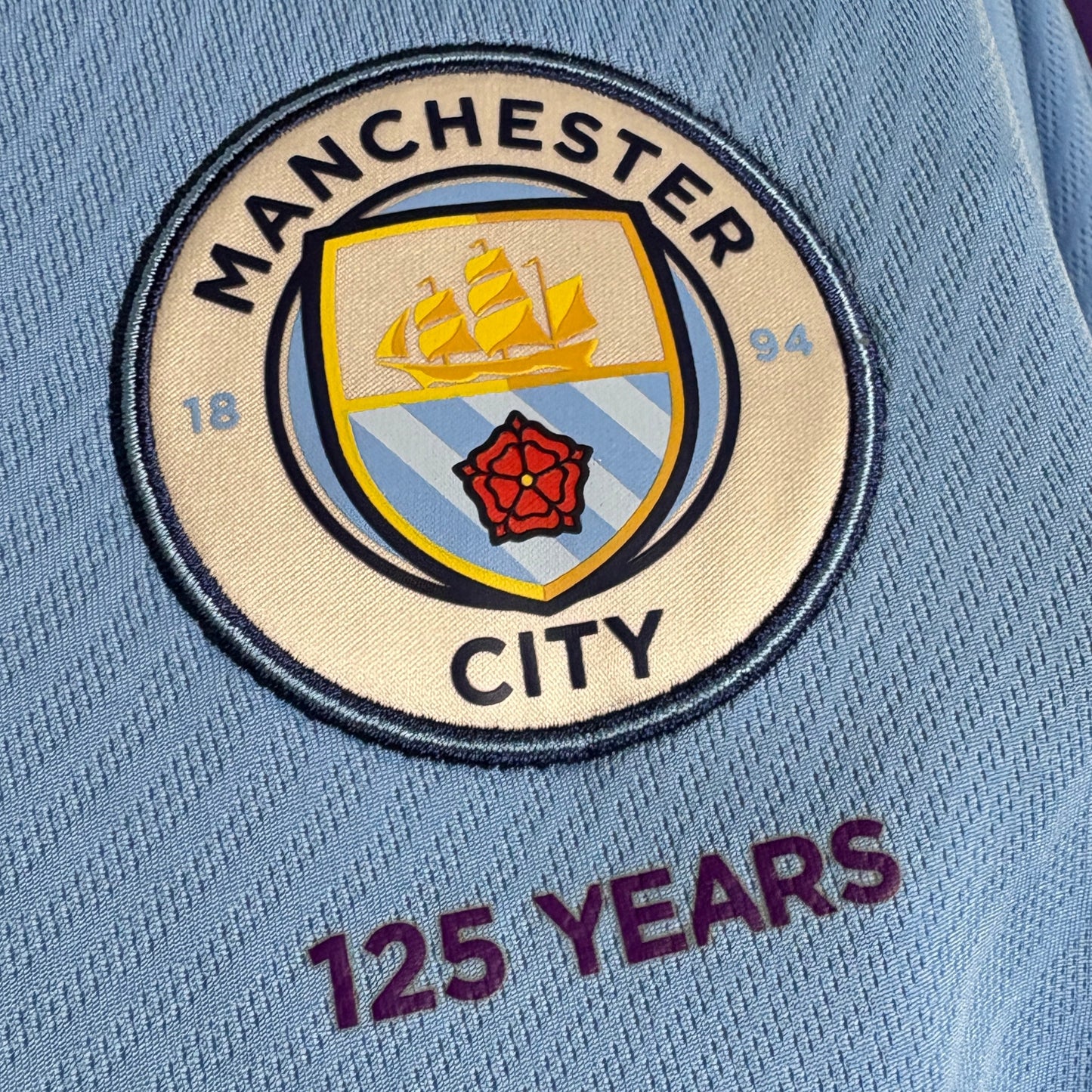 Manchester City 2019/20 Home L Mahrez 26