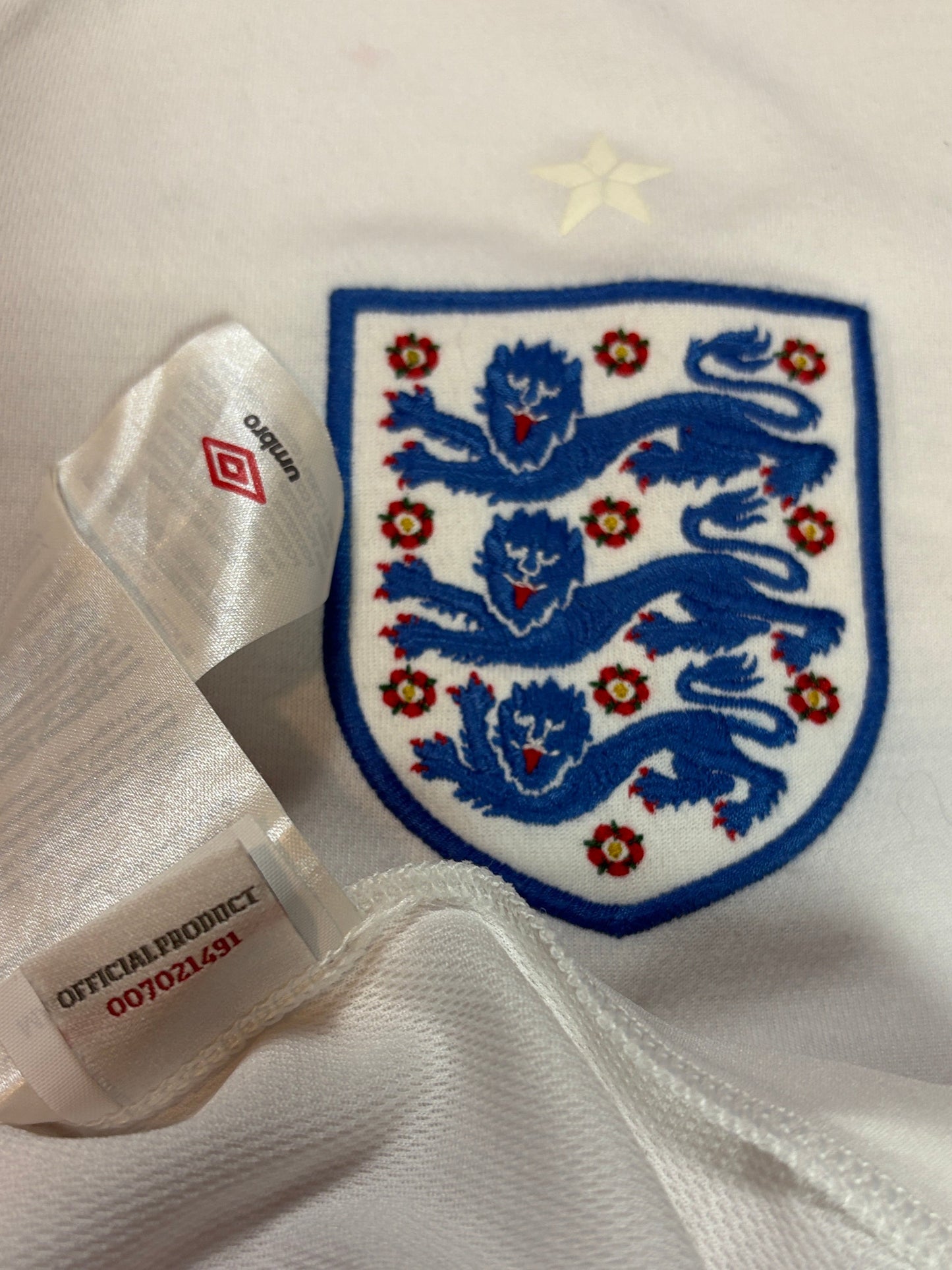 England 2010 Home Umbro Football Shirt Large