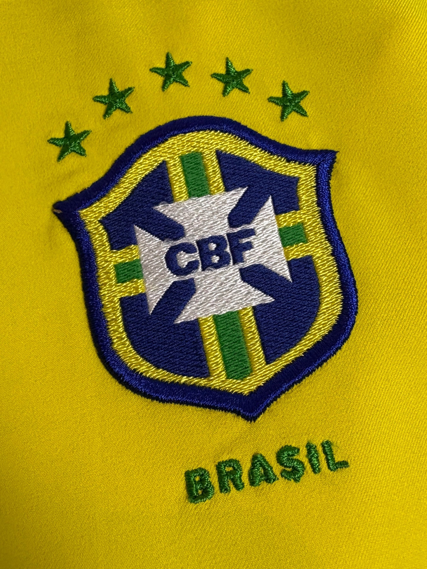 Brazil 2004 Home XL Ronaldinho 10