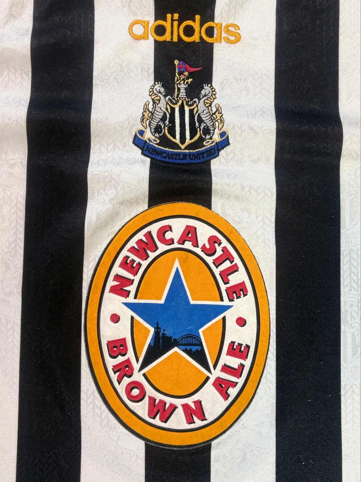 Newcastle 1997/98 Home Adidas Football Shirt Large