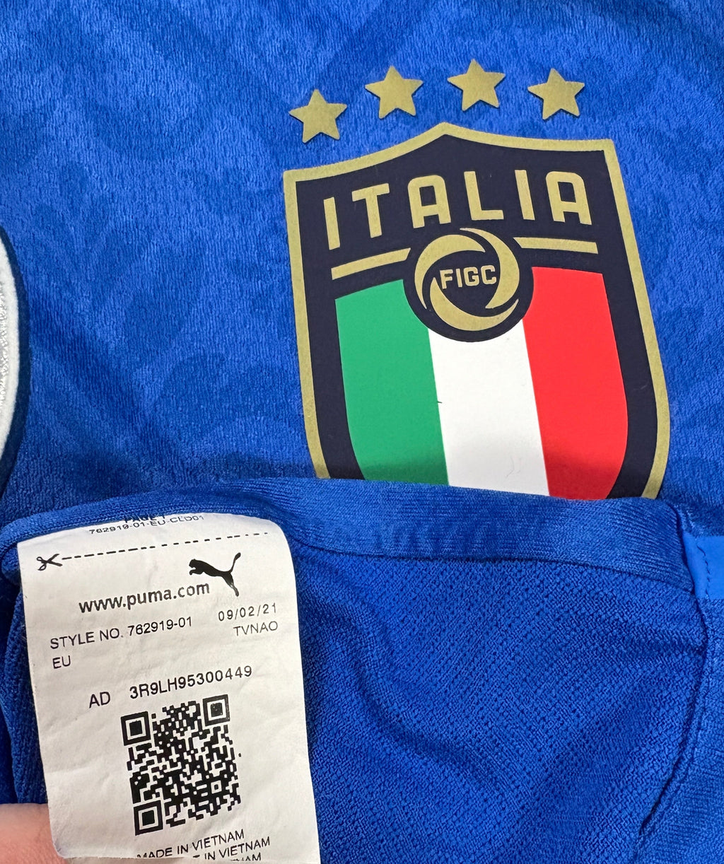 Italy 2020 Home Puma Football Shirt Medium Chiesa 14