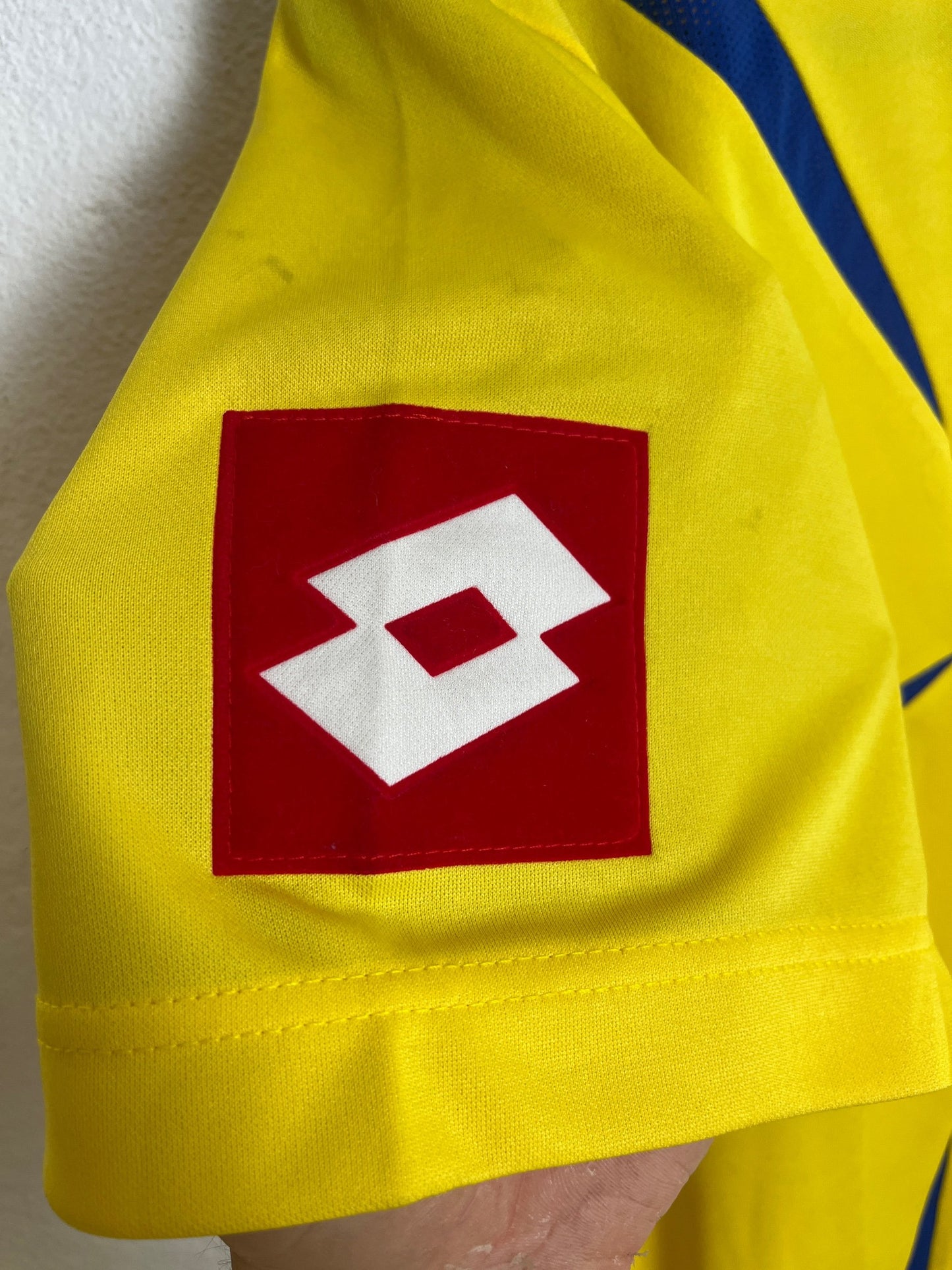 Ukraine 2006 Home Large