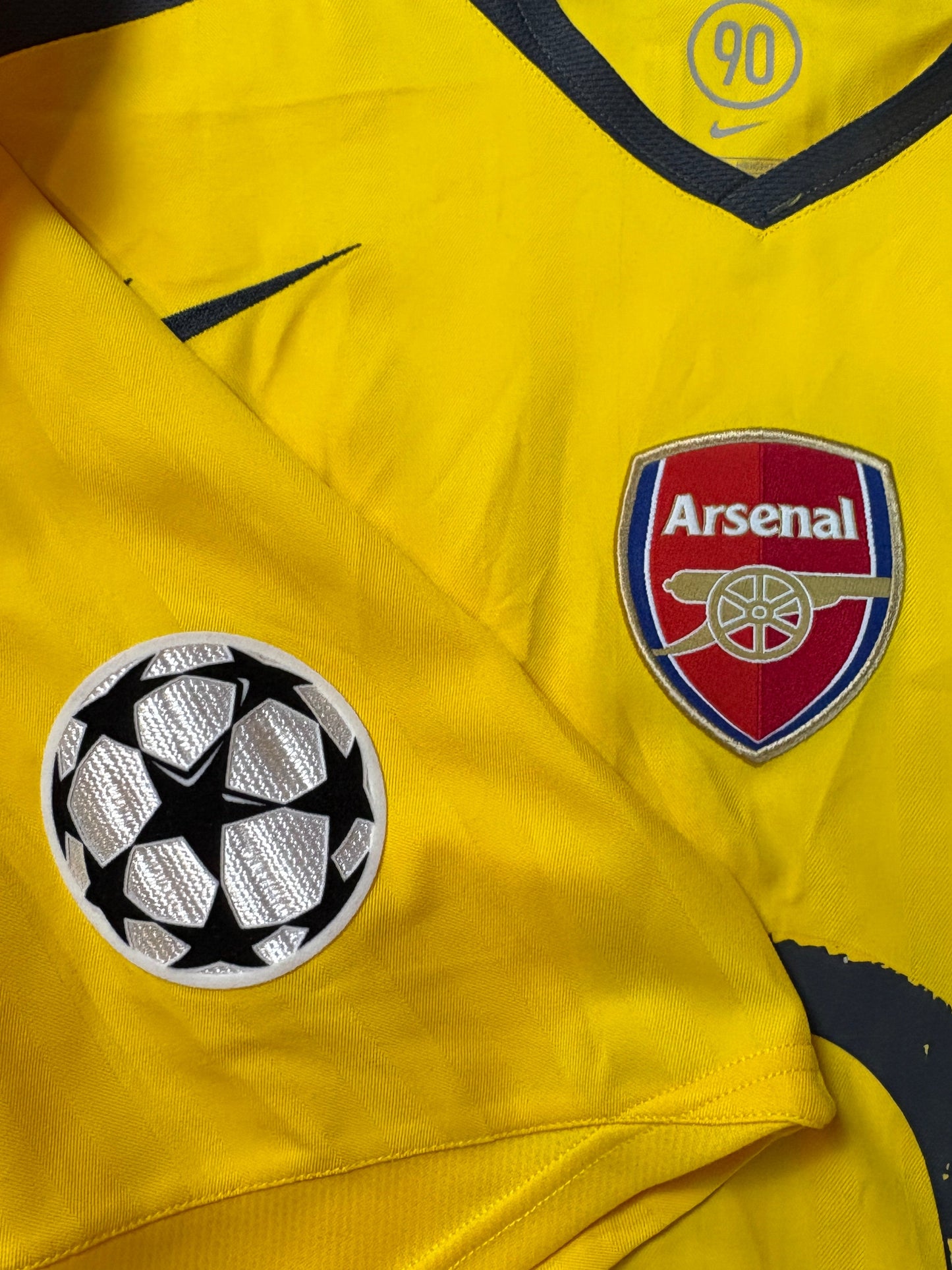 Arsenal 2005/06 Away Nike Football Shirt Extra Large Henry 14