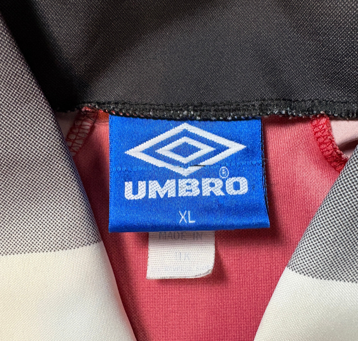 Manchester United 1996/98 Home Umbro Football Shirt Extra Large