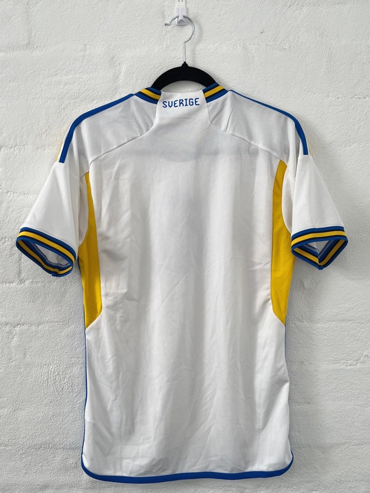 Sweden 2022 Away Small