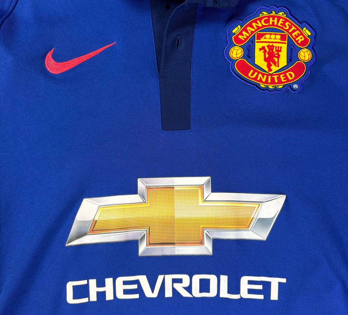 Manchester United 2014/15 Away Nike Football Shirt Small