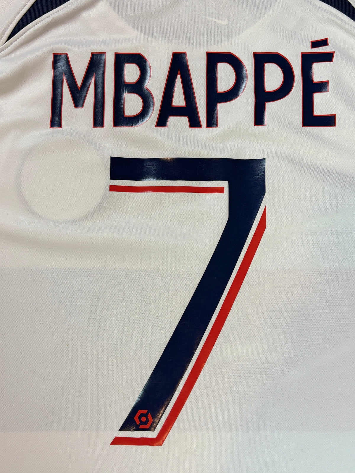 PSG 2023/24 Away Nike Football Shirt Large Mbappe 7