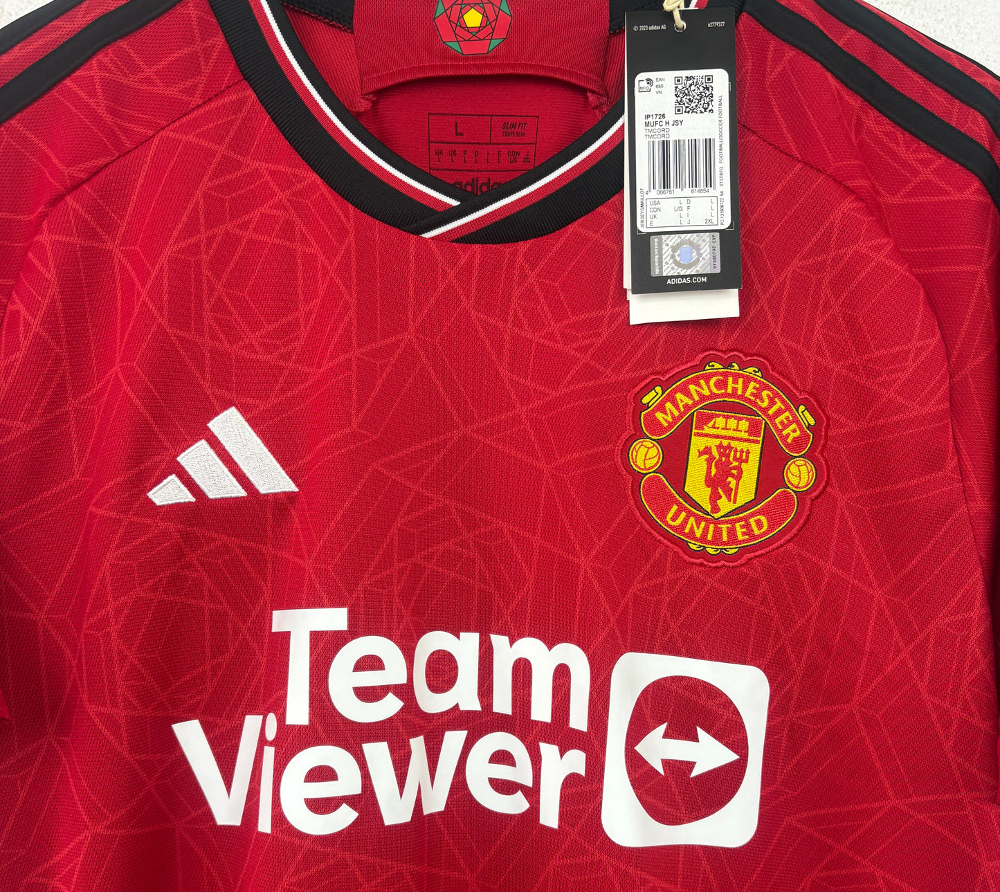 Manchester United 2023/24 Home Adidas Football Shirt Large