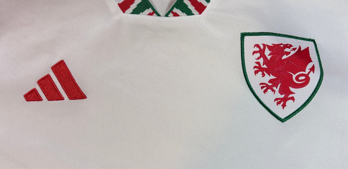 Wales 2022 Away Adidas Football Shirt Small